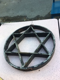 CAST IRON STAR OF DAVID FROM 1910 SYNAGOGUE