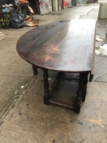 LARGE WOOD FROP LEAF TABLE OPEN 3