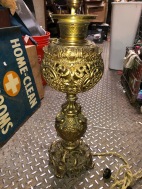 BRASS TABLE LAMP