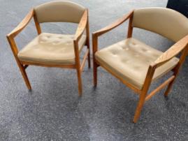 MONARCH FURNITURE CHAIRS